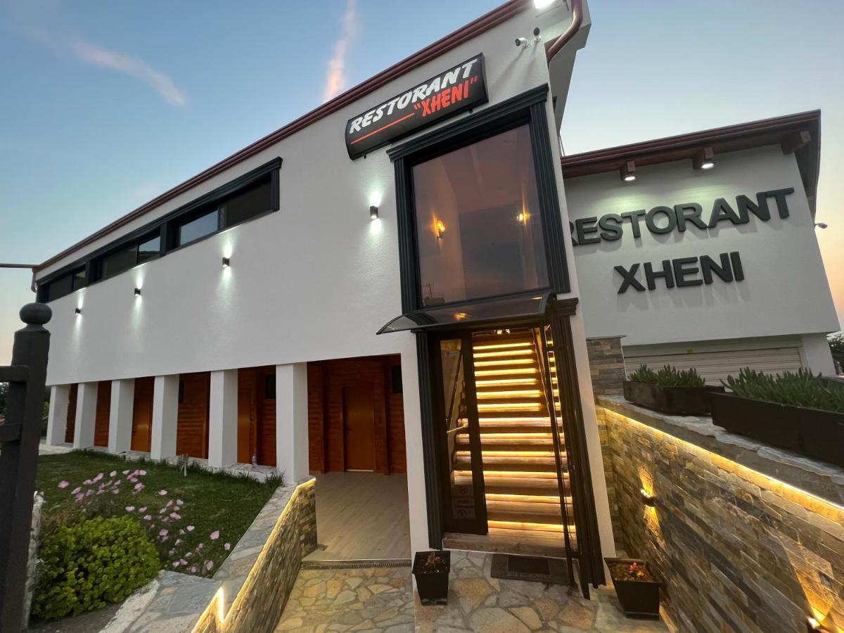 Restorant Hotel Xheni Shetaj Bagian luar foto