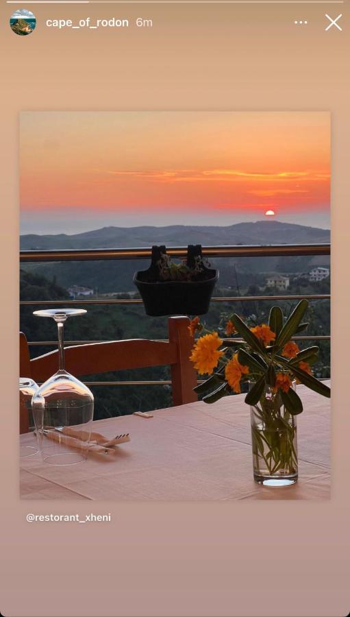 Restorant Hotel Xheni Shetaj Bagian luar foto